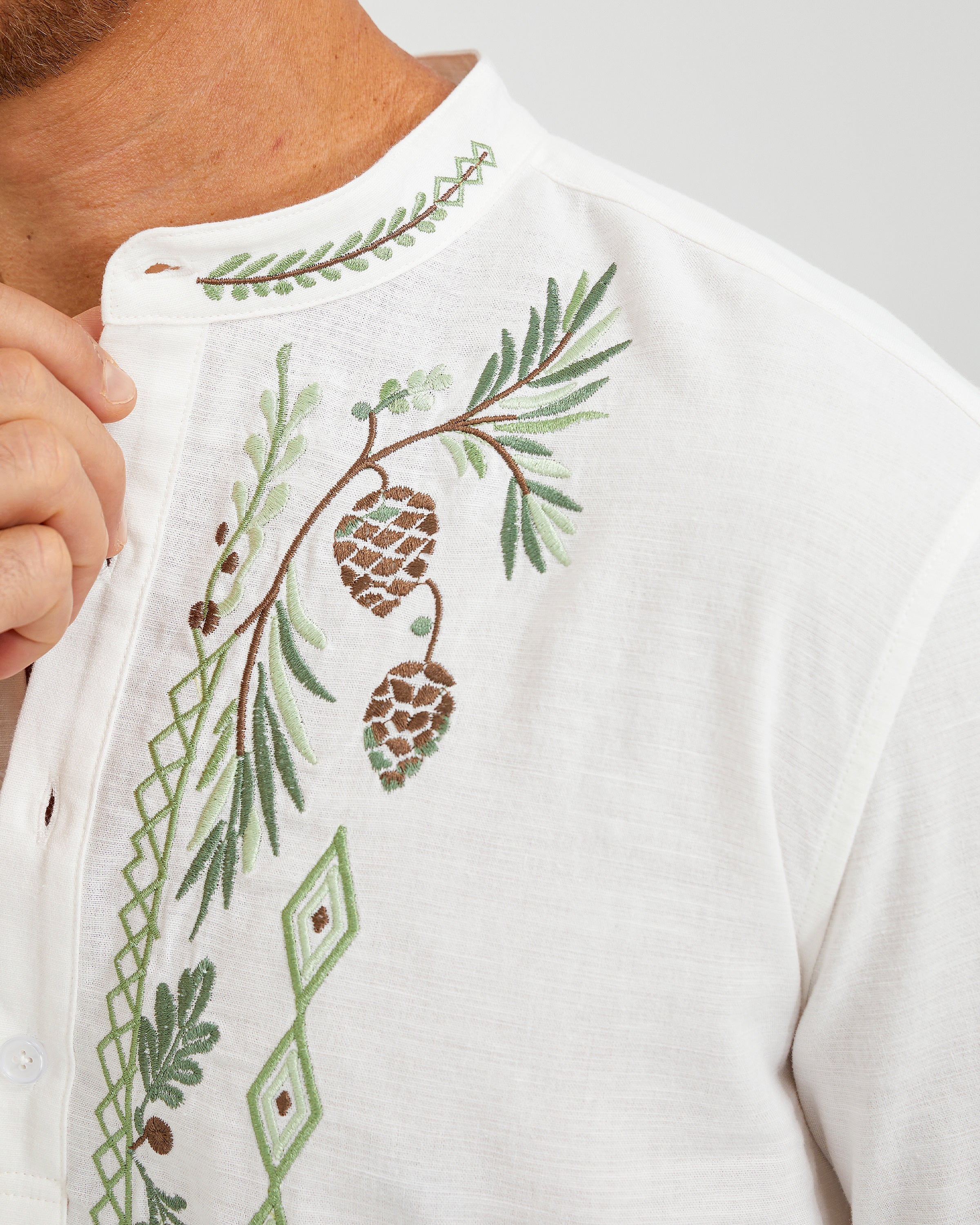 EMBROIDERED LINEN COTTON POPOVER SHIRT - WHITE