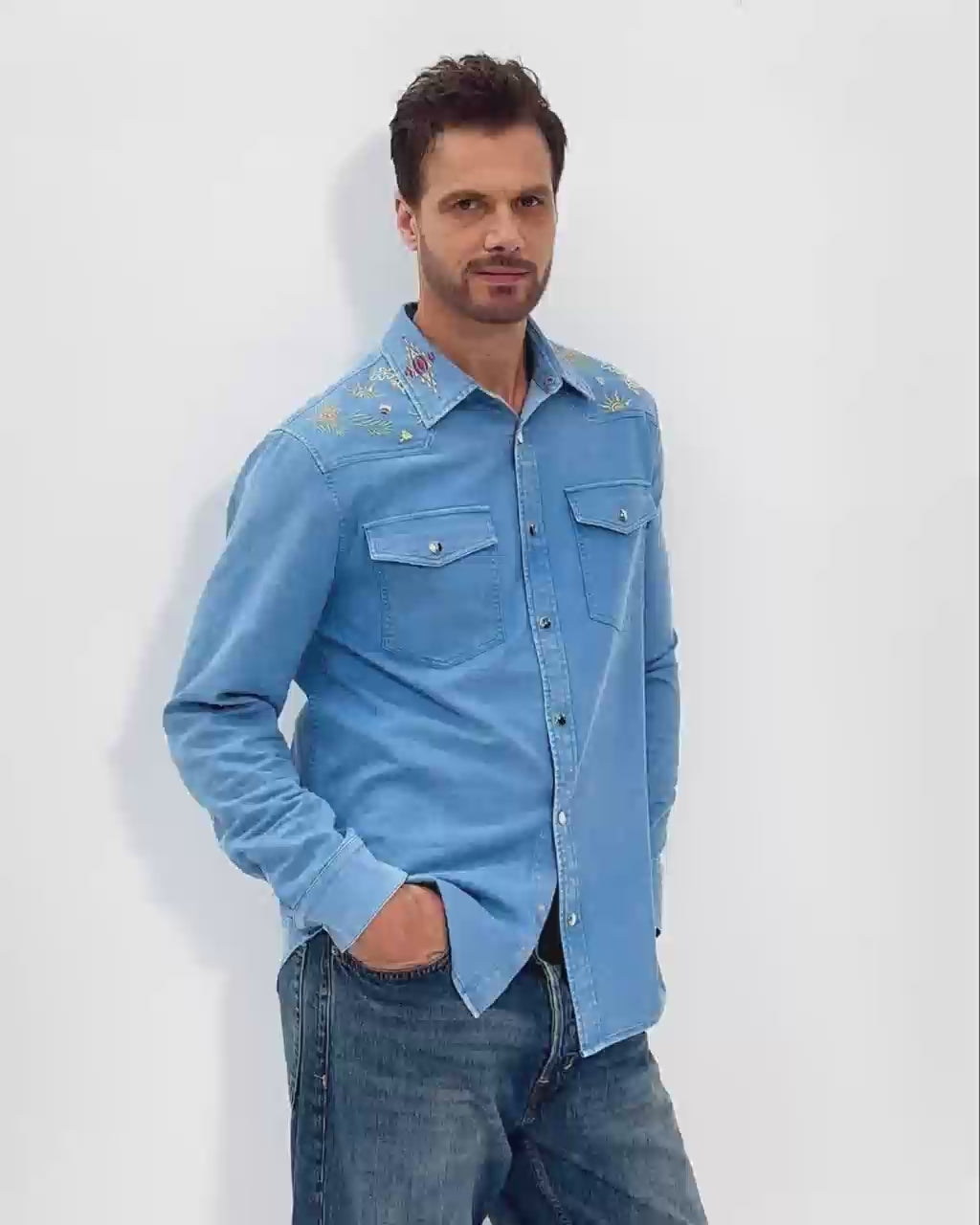 EMBROIDERED WASHED COTTON SHIRT